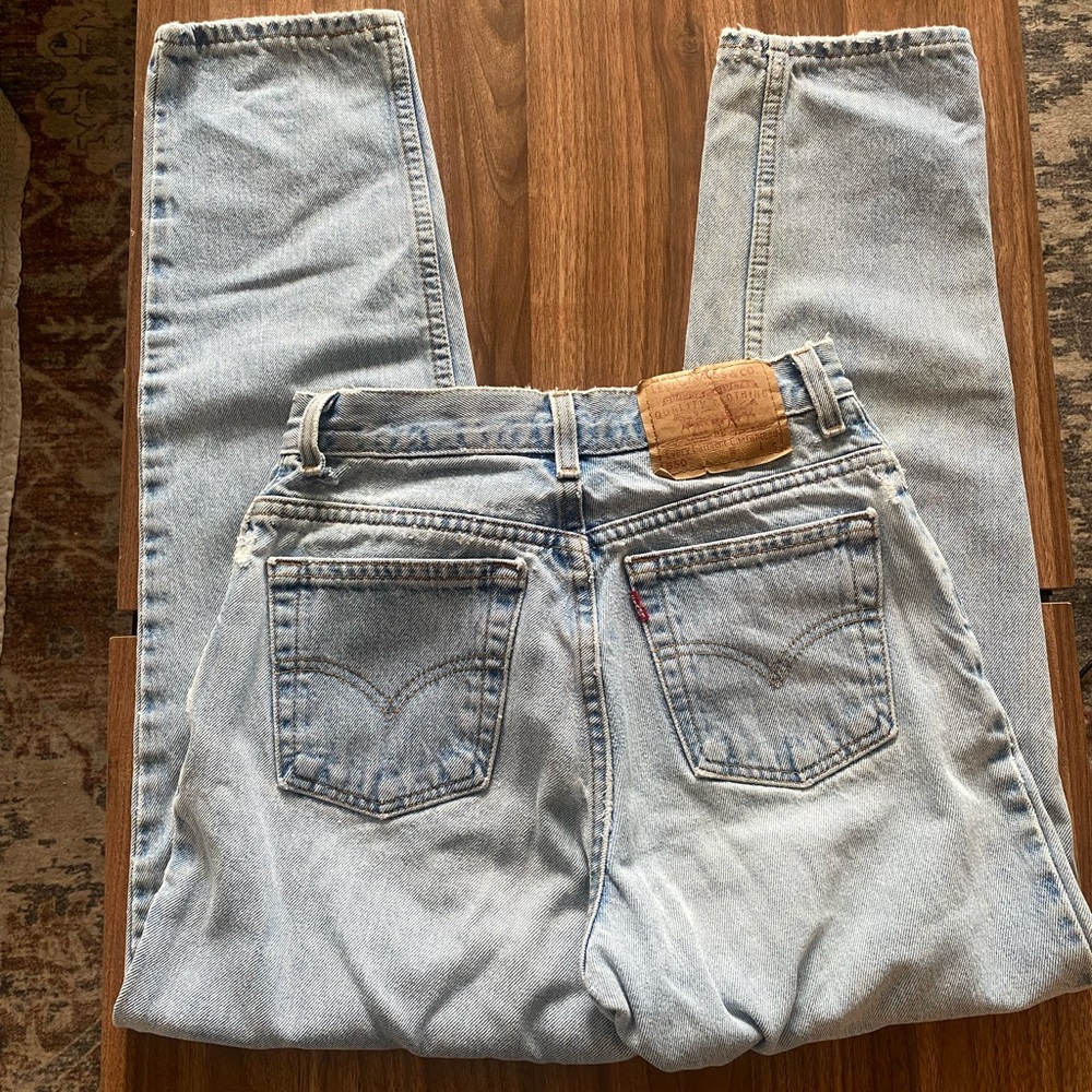 Levi's 550 Light Blue Straight Jeans